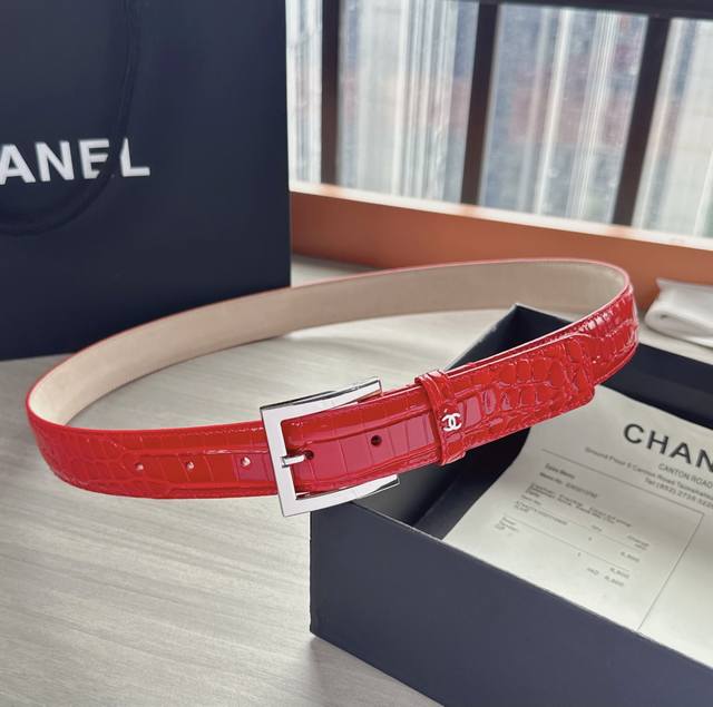 3.0Cm香奈儿腰带，鳄鱼纹双面头层牛皮，长度：75.80.85.90.95.100.欧