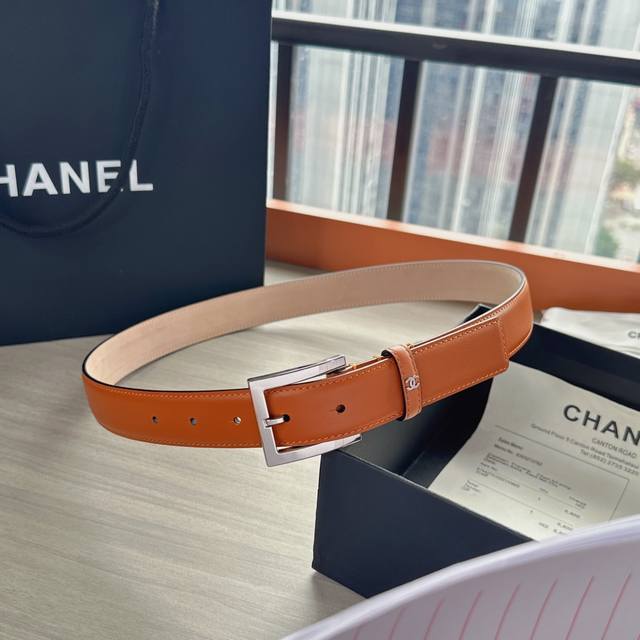 3.0Cm香奈儿腰带，鳄鱼纹双面头层牛皮，长度：75.80.85.90.95.100.欧