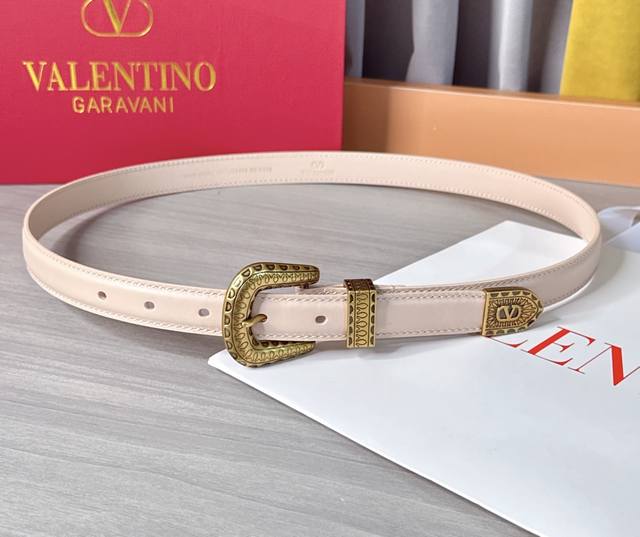 Cm Valentino belt, double-sided top-grain cowhide, length: 75.80.85.90.95.100.10