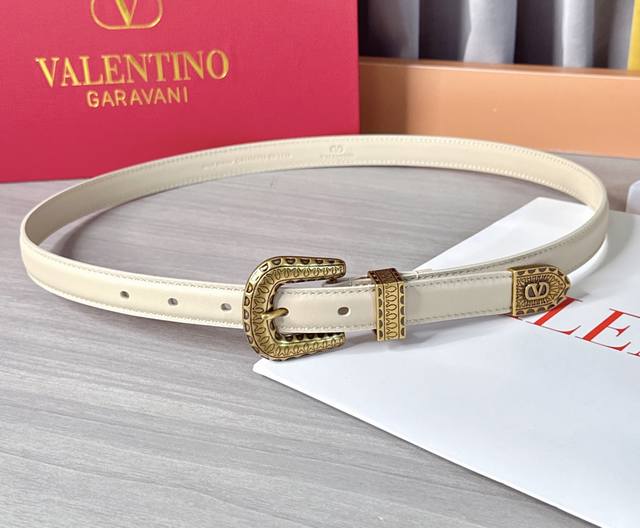 Cm Valentino belt, double-sided top-grain cowhide, length: 75.80.85.90.95.100.10