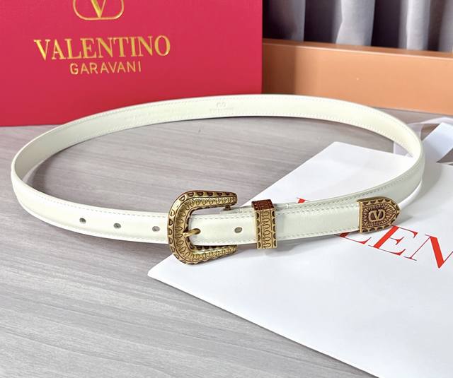 Cm Valentino belt, double-sided top-grain cowhide, length: 75.80.85.90.95.100.10