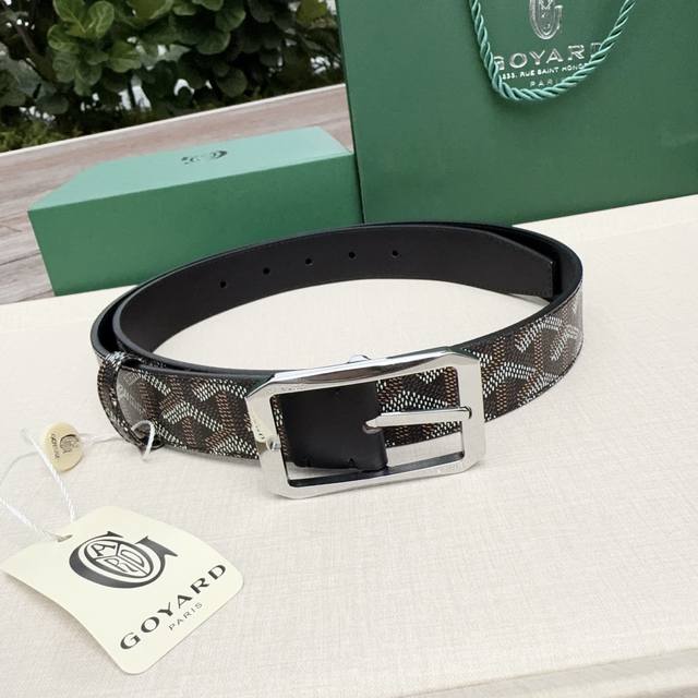 Goyard戈雅，宽度3.0Cm，长度:75.80.85.90.95.100.欧，带身采用进口头层牛皮、Goyard专柜材料精心制作而成，精品纯铜扣，高端大气，