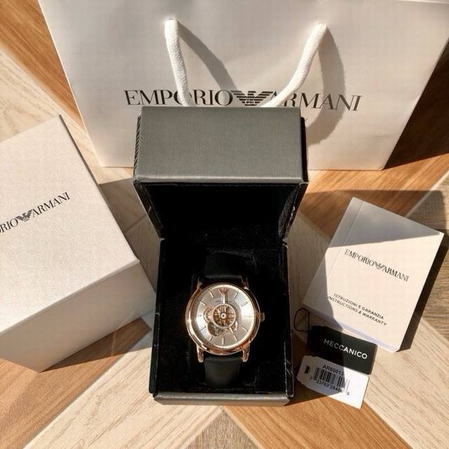 原厂阿玛尼 Armani Ar60013，全自动机械表，前后镂空设计，精细！惊艳！316精钢配真皮表带，表径~43Mm，带包装，一手价出