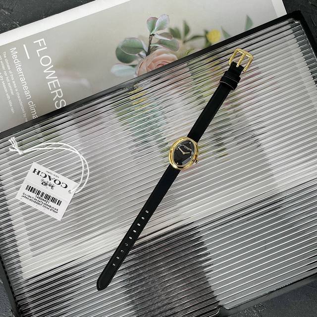 Original New Style Coach Sammy Series Leather Strap Oval Dial Quartz Watch for W Original New Style Coach Sammy Series Leather Strap Oval Dial Quartz Watch for W