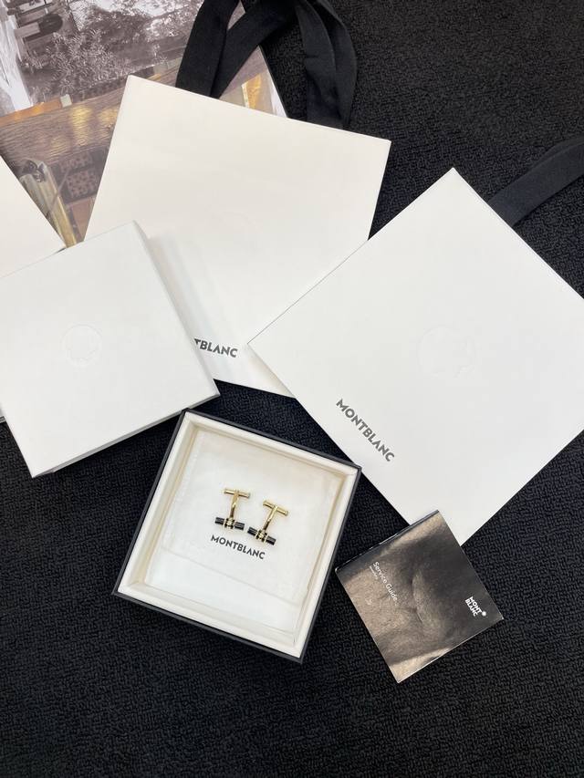 4 Montblanc Metal Cufflinks in Black and Gold Define a New Level of Gentlemanly