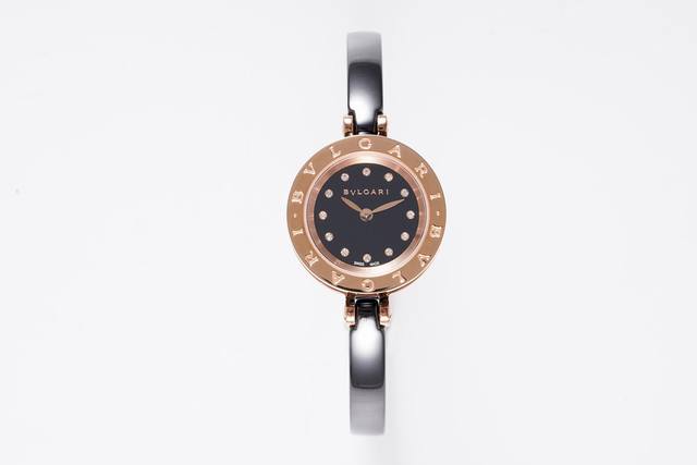 features a swirling, crownless case design inspired by the brand's classic serpe features a swirling, crownless case design inspired by the brand's classic serpe