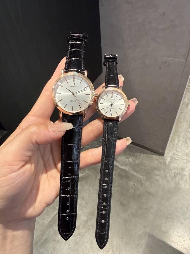 Omega Platinum - Omega's latest exquisite couple's quartz watch, stylish and ele Omega Platinum - Omega's latest exquisite couple's quartz watch, stylish and ele