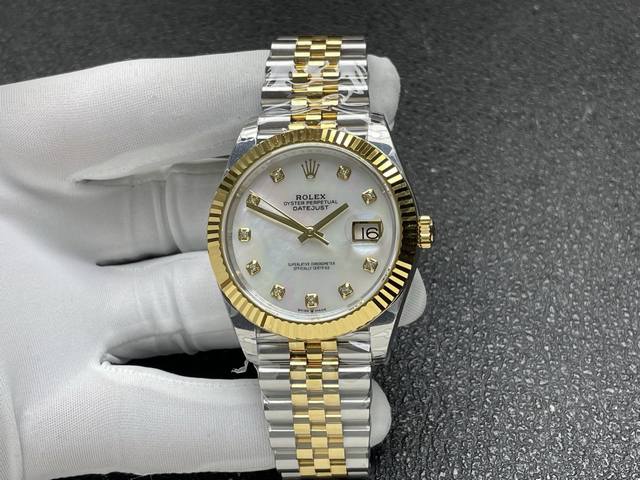 劳力士 Rolex 日志型41Mm系列 ①定制机芯,动能储存高达72小时,品质稳定可靠;②表壳:尺寸厚度几乎与原装一致,厚度仅为11.8 非市场一眼假版本 ③字 劳力士 Rolex 日志型41Mm系列 ①定制机芯,动能储存高达72小时,品质稳定可靠;②表壳:尺寸厚度几乎与原装一致,厚度仅为11.8 非市场一眼假版本 ③字