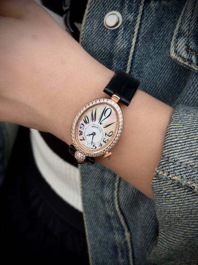 白 玫金 宝玑那不勒斯王后系列reine De Naples 高品质女士瑞士石英机芯女表，腕表 设计灵感正是来自宝玑大师为那不勒斯王后卡洛琳 缪拉所创制的世界首