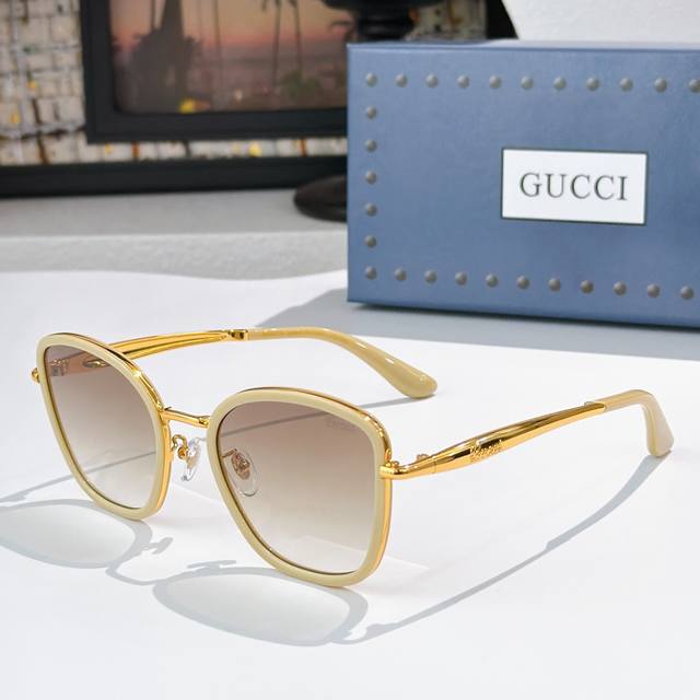 Guccimod：Gg1562Ssize：55口22-145