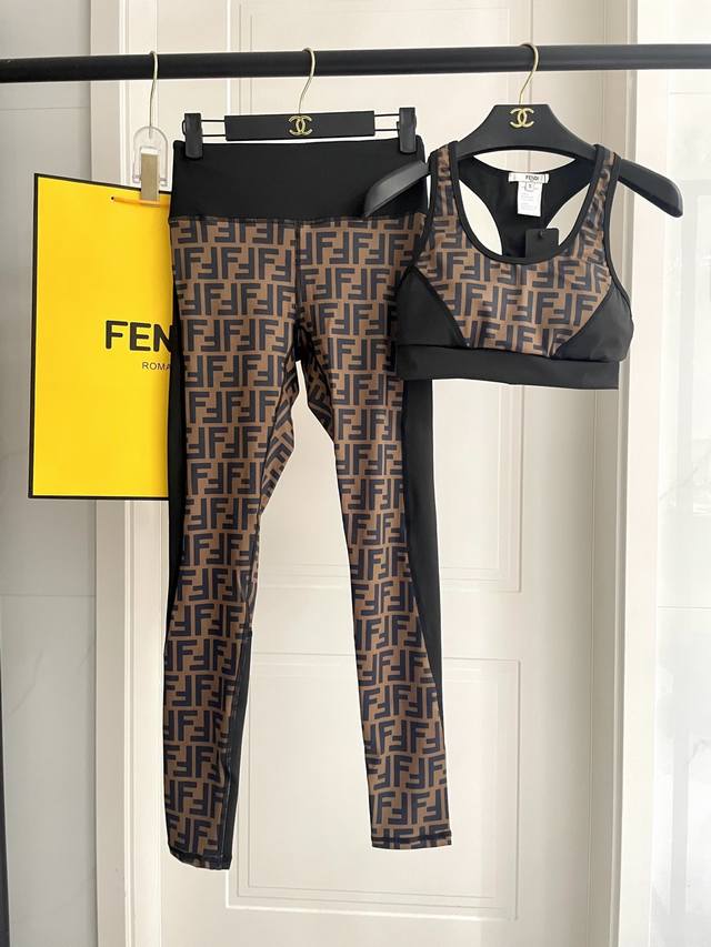 Fendi New Stretch Fitness Yoga Suit ~ Sexy Camisole with Padded Bra + Slim Fit,