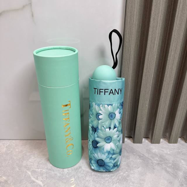 Tiffany 蒂芙尼 新款 五折 折叠晴雨伞 时尚原单代工品质 细节精致 看得见的品质 打破一成不变 色泽纯正艳丽！