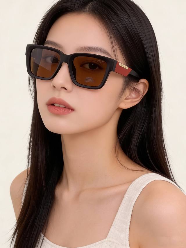 Gucci-偏光太阳镜 开春新款 潮流爆款 时尚方框偏光太阳镜 高品质 佩戴舒适 网红潮款墨镜 女士高清偏光太阳镜 高品质tr镜框 型号：G8511