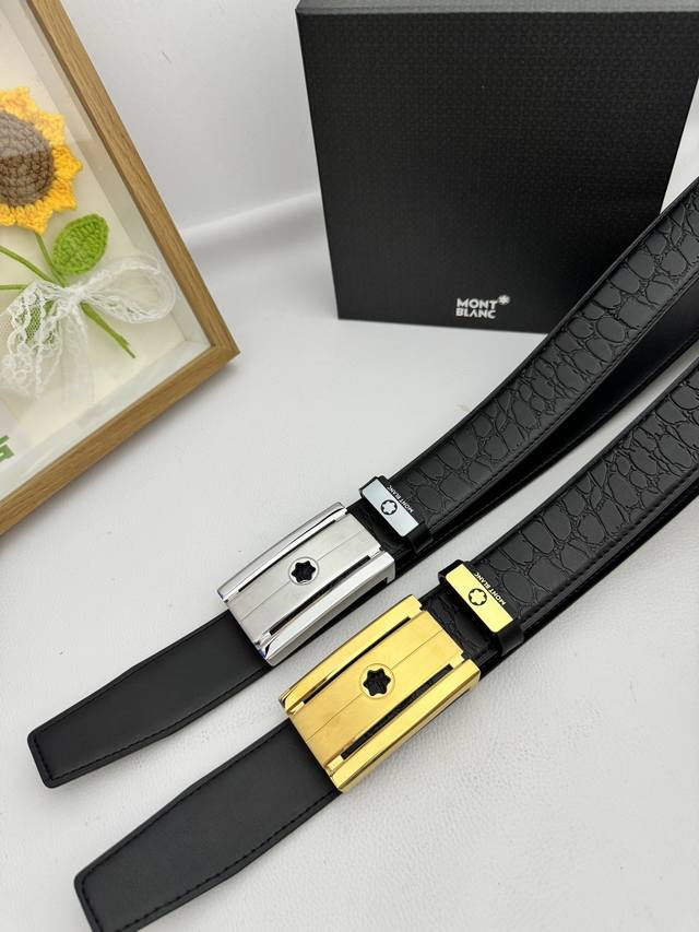 品名：万宝龙 Montblanc 材质：原单牛皮腰带 百分百头层牛皮腰带保证真皮，24K纯钢扣，专柜原单品质、做工精细，时尚大牌，送人自用首选包装： 请认准如图