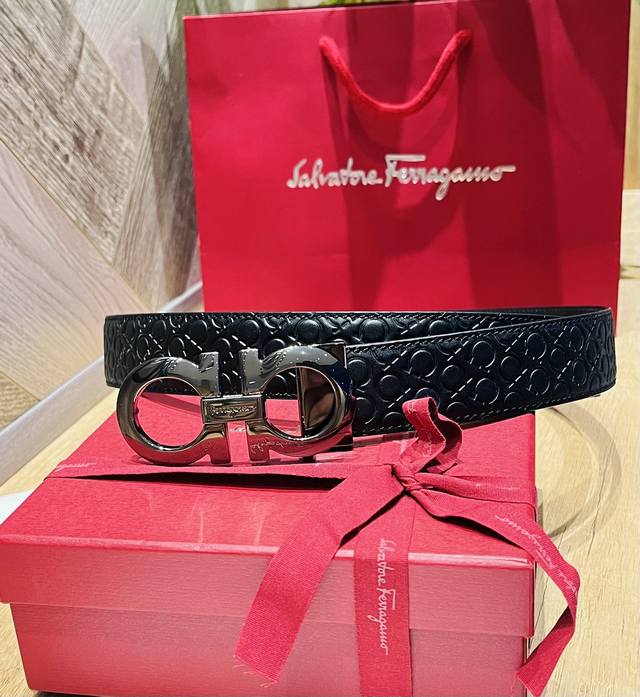 配全套包装礼盒ferragam精品马蹄扣，鳄鱼纹 实拍图！宽3.5Cm ,懂货的收，码数可以裁剪！