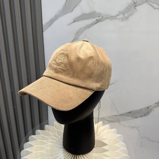 Loro Piana, a new high-quality corduroy baseball cap from the official store, sa