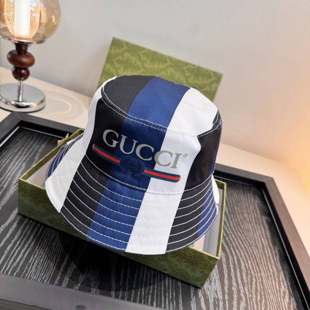 配包装布袋，Gucci古奇新款原单渔夫帽，丝印gucci，专柜1:1开模订制，原版帆布料+纯棉里衬，轻盈透气！质量超赞，基础头围57，时尚百搭。