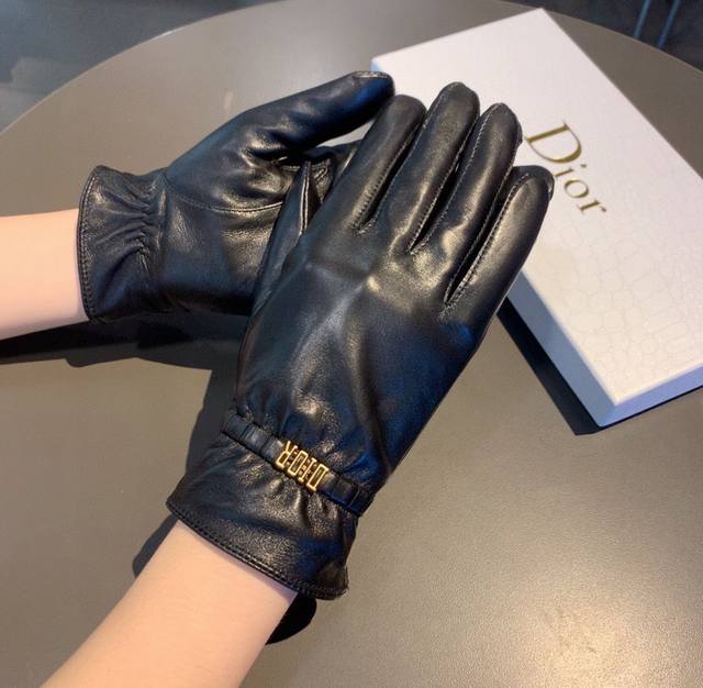 New Exclusive First Release Touchscreen Gloves, Dior Original Quality, Official