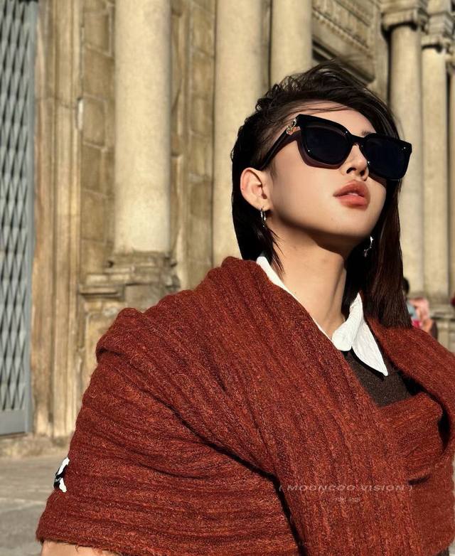 Dior New Trendy Fashion Square Frame Sunglasses, Comfortable to Wear, Popular St Dior New Trendy Fashion Square Frame Sunglasses, Comfortable to Wear, Popular St