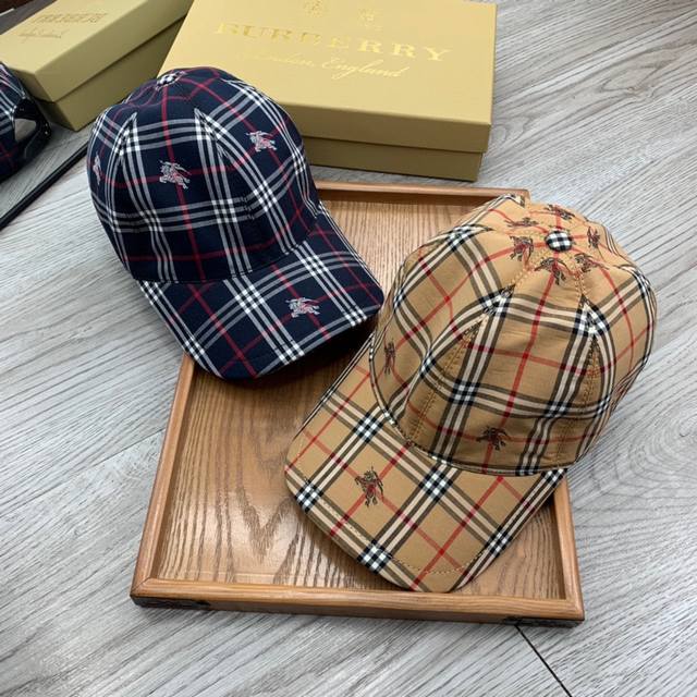 B家。包边原版棉布马仔 超a品质 最新款！时尚潮流，高端做工！每一个帽子都是用心之作！牛津材质！头层牛皮！配盒子、防尘袋、非一般的品质，细节也很重要。真皮帽钉，