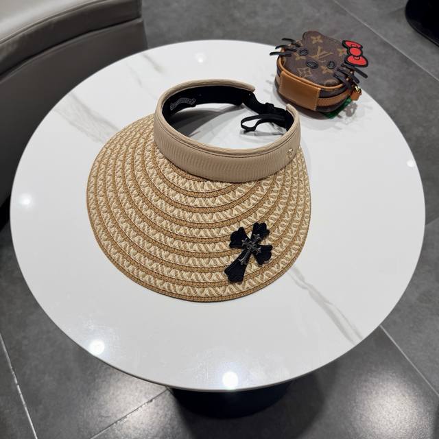 克罗心新款空顶草帽，草制作，轻盈百搭，头围57Cm