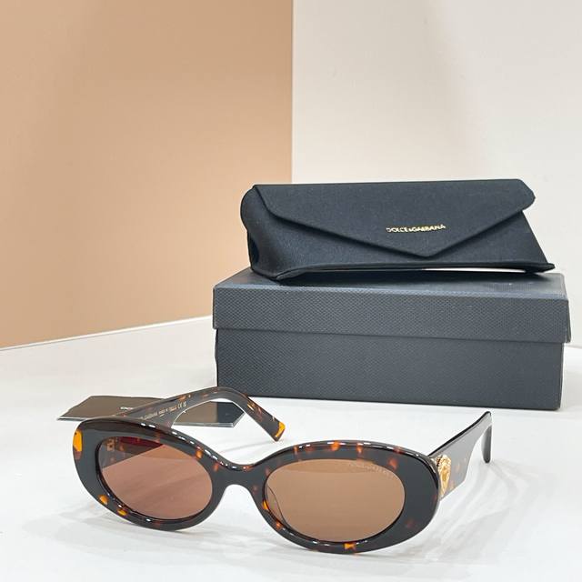 Dolce & Gabban*Model: Dg4537Size: 54 ports 19-145