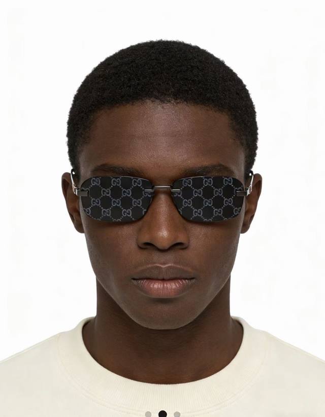 Gucc*Model：Gg2245Ssize:57口17-145