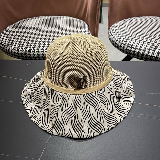 Lv 路易威登 新款夏季女防紫外线渔夫帽户外遮脸太阳帽空帽出游沙滩防晒