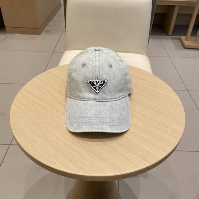 Prada Spring Summer New High-Quality Baseball Cap, Custom Fabric, Superb Feel! C