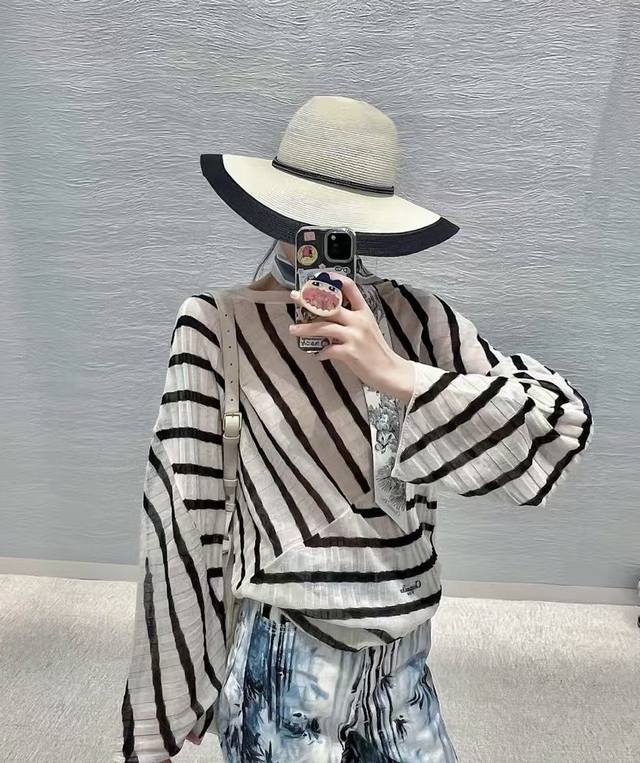 Dior百搭新款春夏爆款 Cd专柜同款激光logo拼色大边草盆帽现货白色 黑色