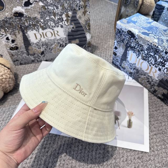 60 Dior official website latest double-sided embroidered Dior logo bucket hat, s