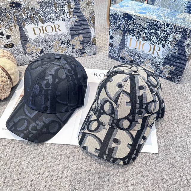50 Dior monogram print Dior baseball caps are super popular! ( official website