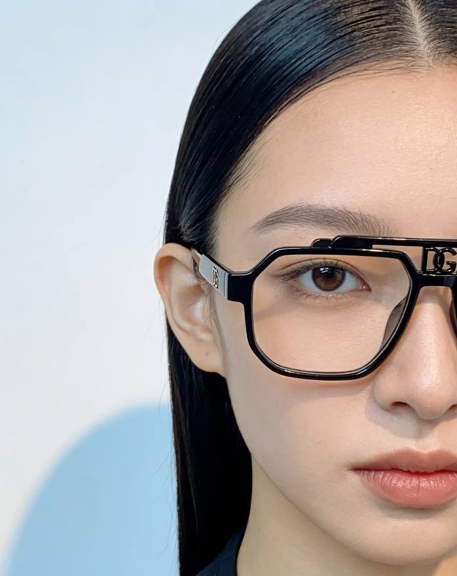 Dolce & Gabbana 2026 New Geometric Aviator Sunglasses | Italian Coolness, Radiat