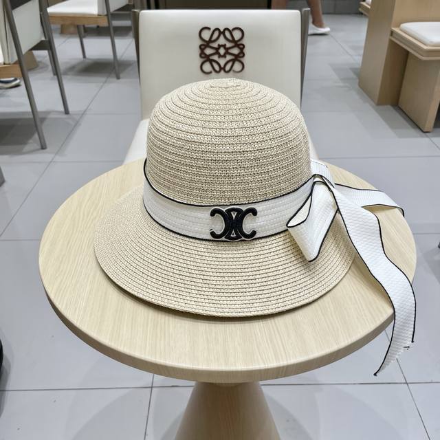 Celine's new straw hat, bowler hat, head circumference 57cm