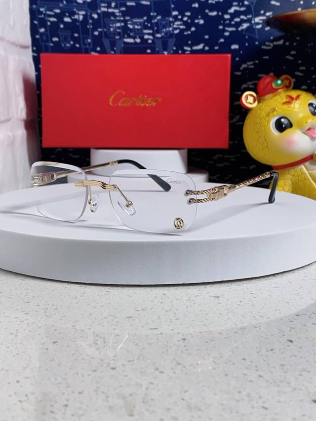Cartier 2026 New Panther Pattern Sunglasses - Stylish, Elegant, and Beautiful; H