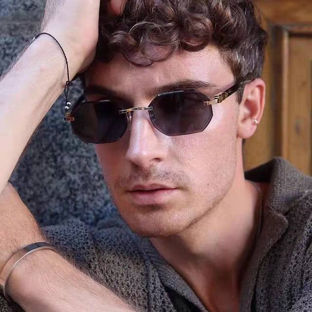 Cartier 2026 New Diamond-Cut Frameless Sunglasses - Trendy and Unisex -