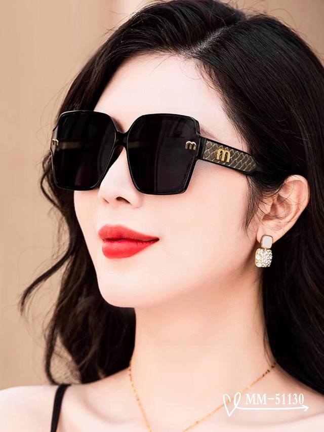 Italian Miu Miu - Miumiu . Polaroid resin polarized lenses . Tr90 frame, lightwe