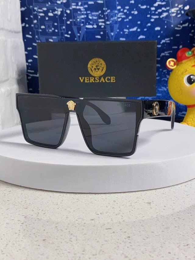 Versace 2026 New Retro Sports Sunglasses Women's Oversized Cycling Glasses Windp Versace 2026 New Retro Sports Sunglasses Women's Oversized Cycling Glasses Windp