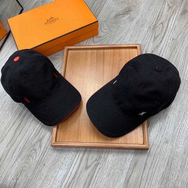 p。H家。原版钉子扣 超A品质 最新款!时尚潮流,高端做工!每一个帽子都是用心之作!牛津材质!头层牛皮!配盒子、防尘袋、非一般的品质,细节也很重要。真皮帽钉,真 p。H家。原版钉子扣 超A品质 最新款!时尚潮流,高端做工!每一个帽子都是用心之作!牛津材质!头层牛皮!配盒子、防尘袋、非一般的品质,细节也很重要。真皮帽钉,真