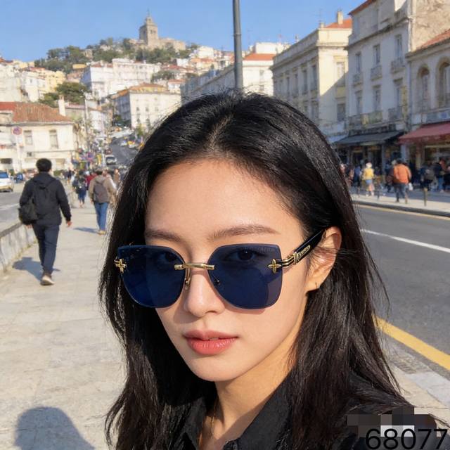 Louis Vuitto*欧美潮流方形无框墨镜女高级感轻奢风时尚百搭网红街拍遮阳太阳镜 Louis Vuitto*欧美潮流方形无框墨镜女高级感轻奢风时尚百搭网红街拍遮阳太阳镜