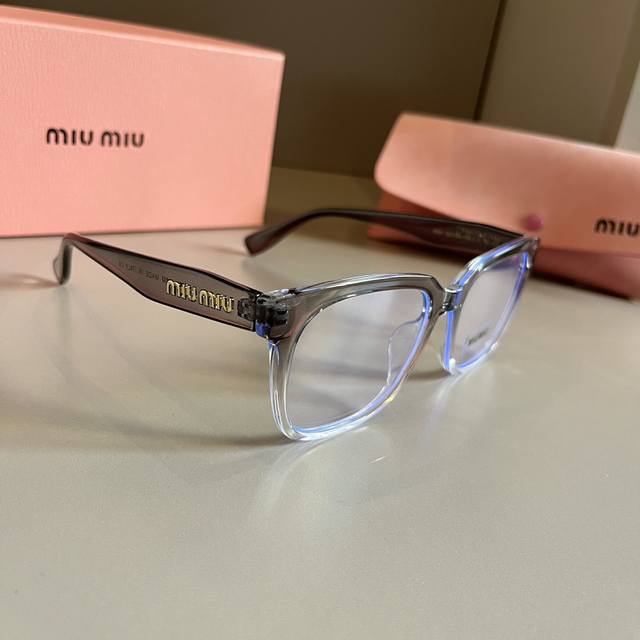 80￥pp 缪缪Miumiu光学镜
