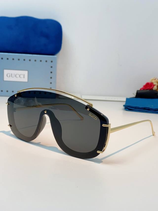 Gucci 2026 New Cyberpunk Futuristic Aviator Oversized Sunglasses, Single Bridge,