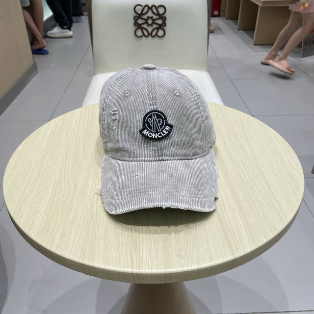 Moncler pure cotton corduroy baseball cap, heavy-duty European and American styl