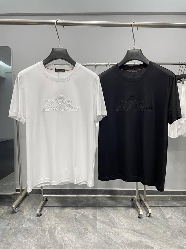 Lp新品春夏新款顶级优质丝光棉布圆领短Tee，男士胸口刺绣休闲纯色短袖T恤衫！ 贸易公司渠道稀出，同步官网发售！Lp新款纯色T恤以其优质的面料、舒适的触感、精致