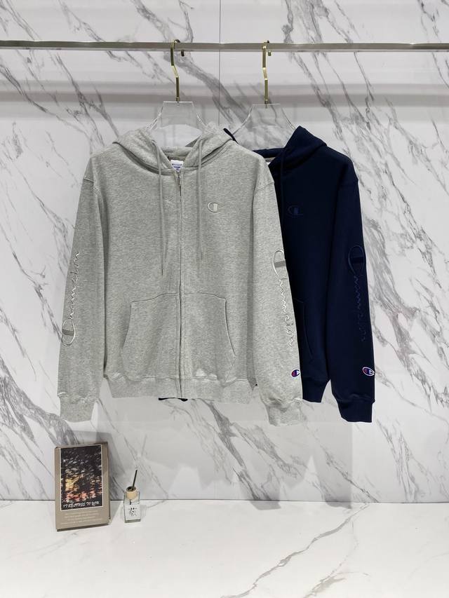 Champion Embroidered Logo Hooded Zip-Up Sweatshirt Jacket (Gz Version) Made of 4