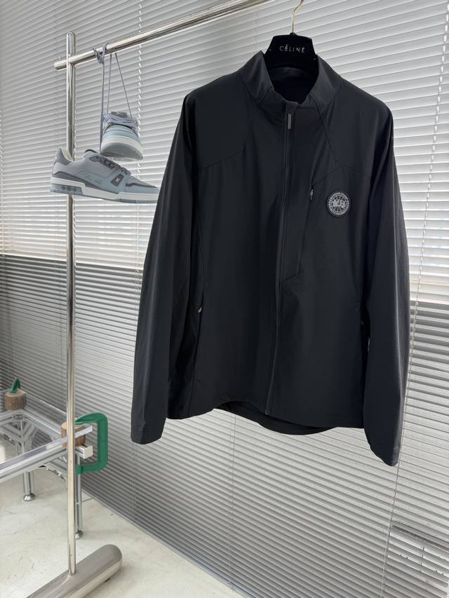 - Canada Goose Sun Protection Jacket. Features a stand-up collar for a simple an