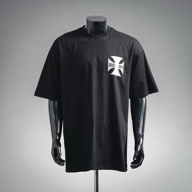 160 Rhude Boys Cross Print Short-Sleeve T-Shirt From the Los Angeles luxury stre