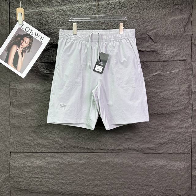 Little Bird's 2026 New Solid Color Simple Embroidered Logo Couple Shorts High Ve