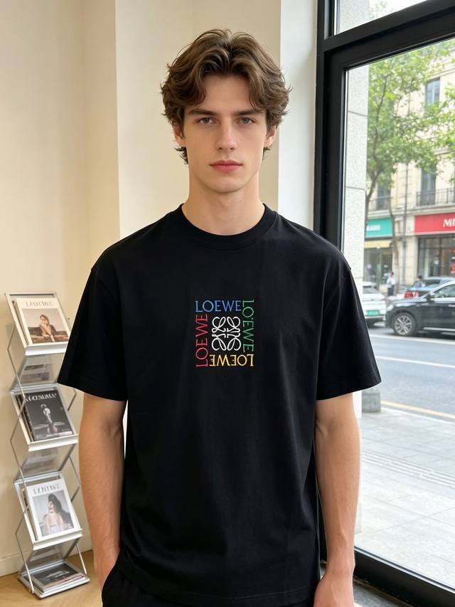 Loewe罗意威砸锅卖铁都要上的新款新款原单男士休闲短袖 高端定制 高端版本 时尚百搭爆款进口面料 手感超柔软细腻 穿着亲肤舒适 高端精品 代工厂pp精细做工
