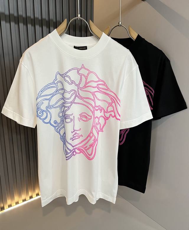 Vers*Ce 2026 Spring/Summer New Arrival Original Short-Sleeve T-Shirt. A recommen